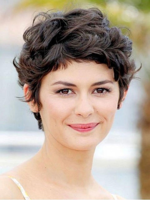 Pixie Cut Kurz Wellig Kappenlos Echthaar Perücken Mit Dem Pony 8 Inches