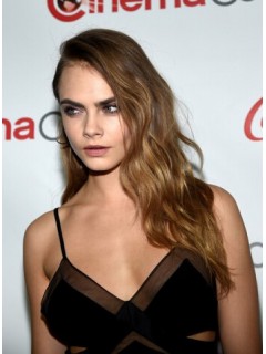 Cara Delevingne Vollspitze Lang Synthetik Welling Perücken