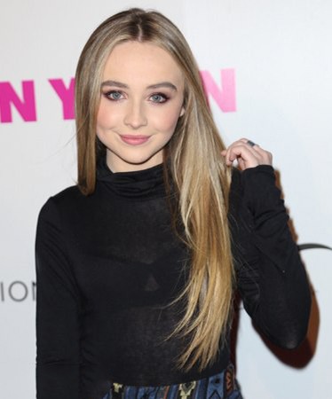 Sabrina Carpenter Haar Perücke