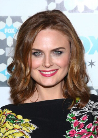 Emily Deschanel Spitzefront Mittel Welling Cut Perücken